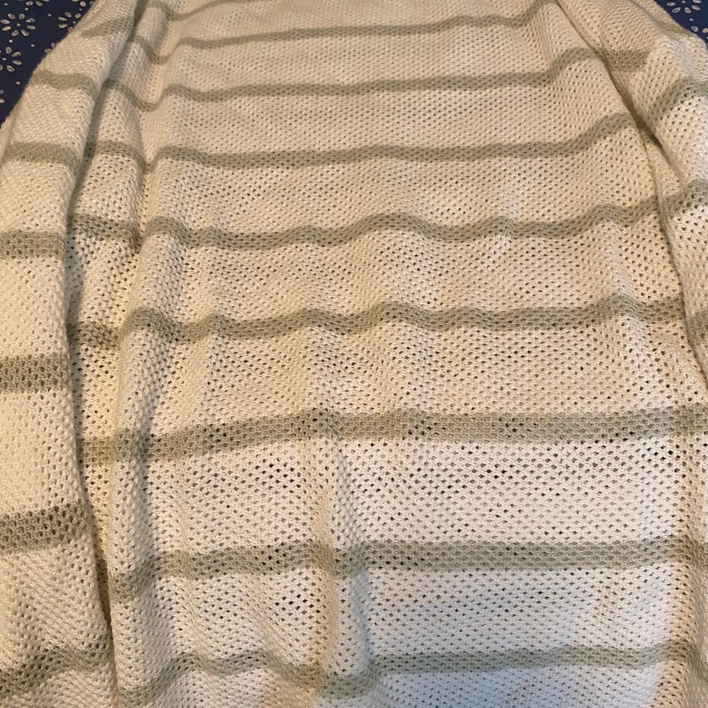 Really pretty sweater